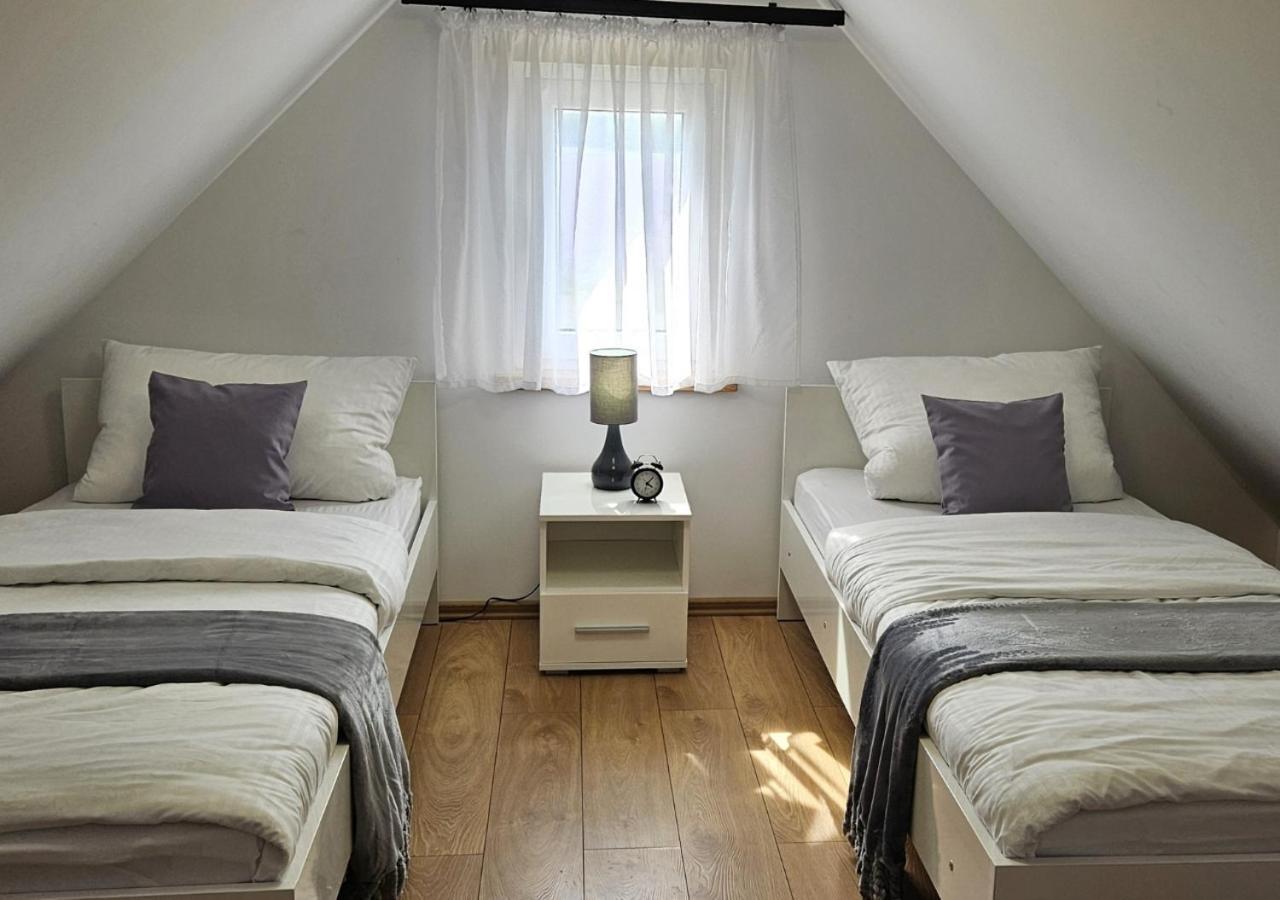 Villa Pod Kamieniem Trzebiel Exterior foto